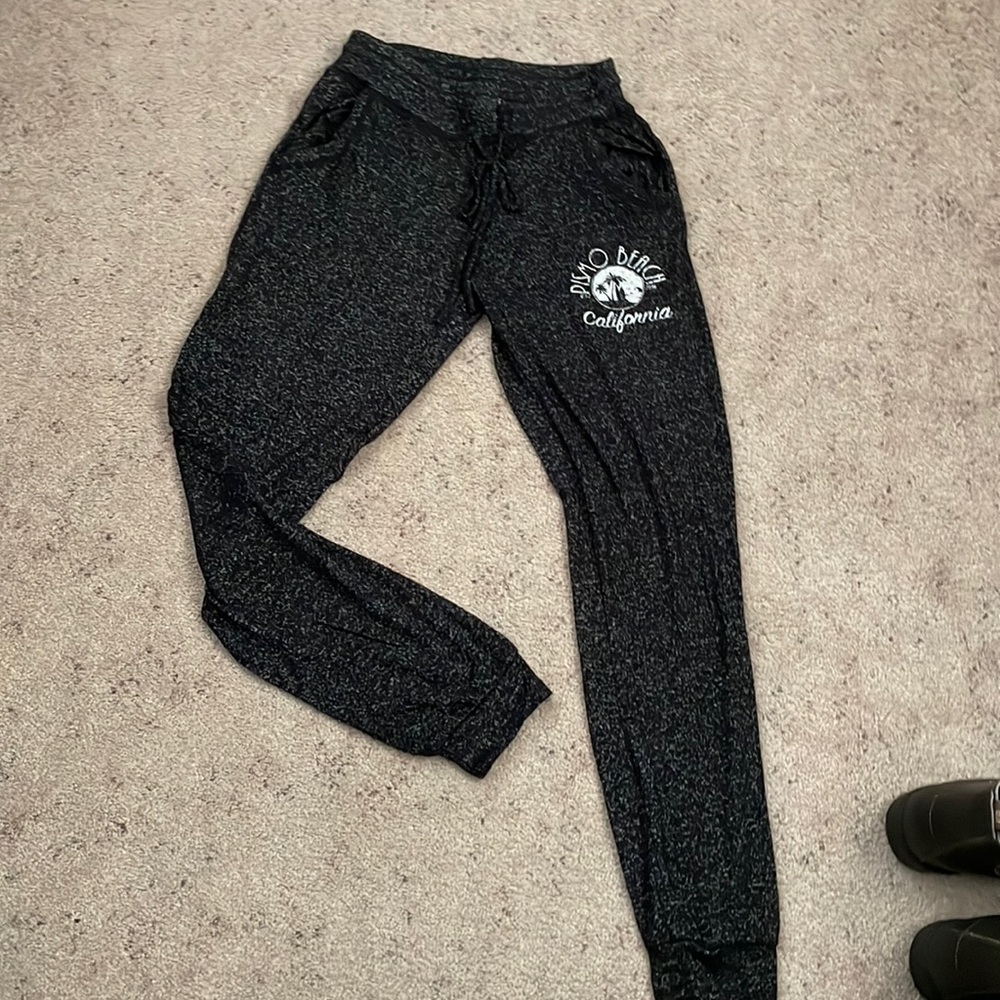 Really soft, comfy sweatpants fit more like an extra small, never worn